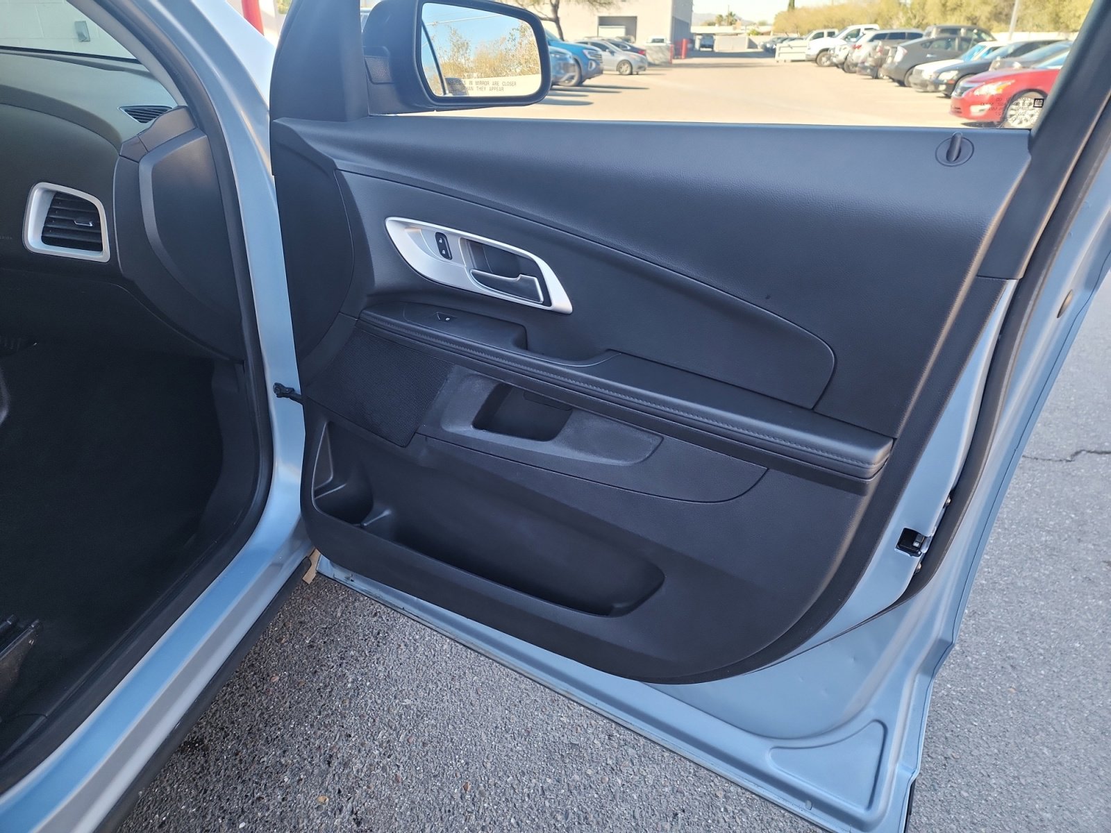 Used 2015 Chevrolet Equinox LS image 16