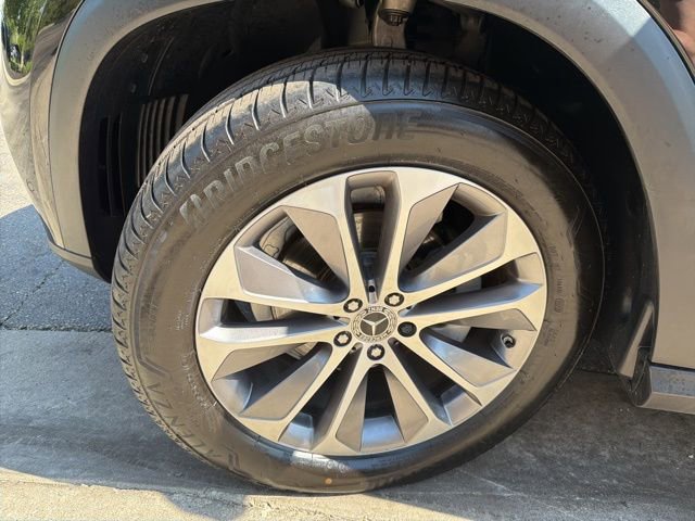 Used 2022 Mercedes-Benz GLE 350 4MATIC w/ Premium Package image 9