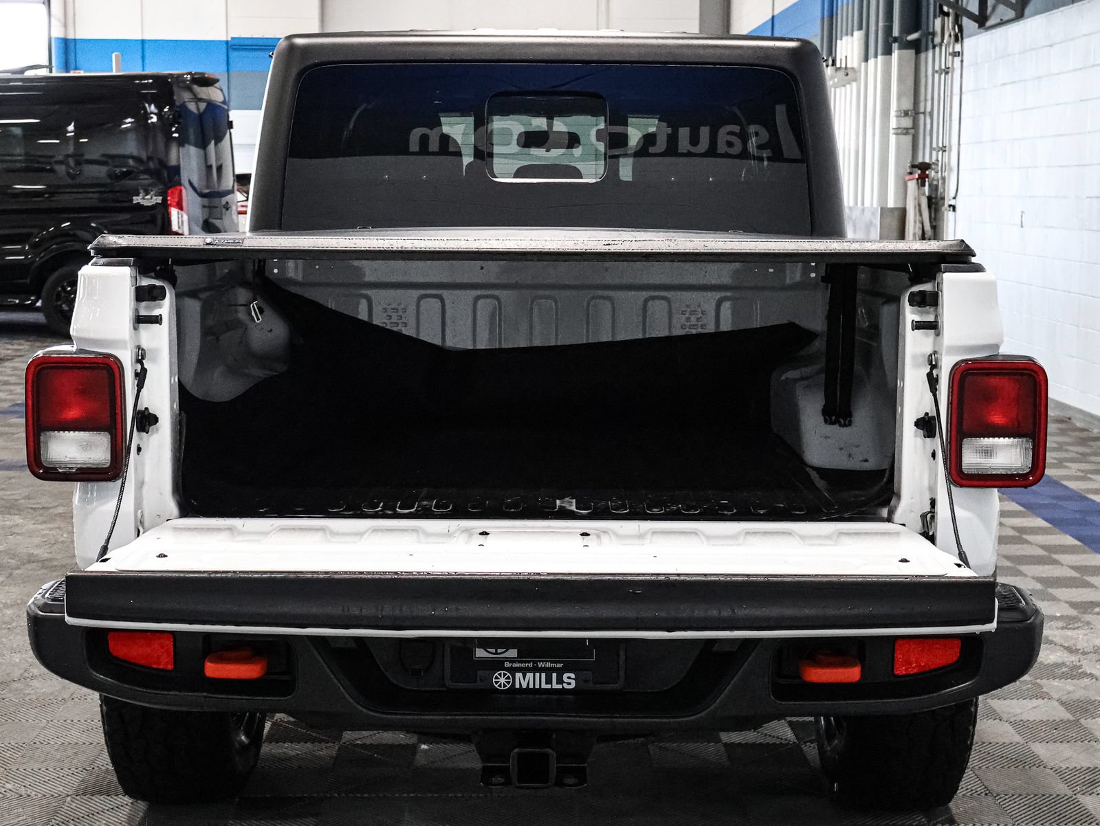 Used 2021 Jeep Gladiator Mojave w/ Trailer Tow Package AWD/4WD image 14