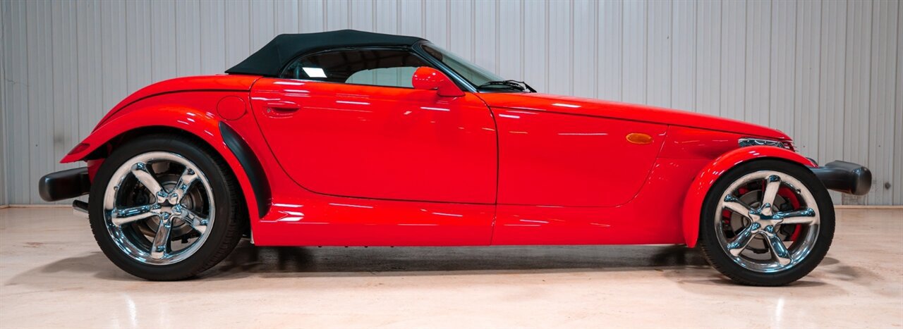 Used 1999 Plymouth Prowler RWD image 13