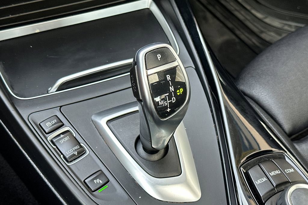 Used 2019 BMW 230i xDrive Coupe w/ Convenience Package image 20