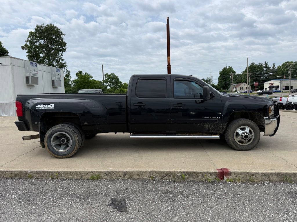Used 2008 Chevrolet Silverado 3500 LTZ w/ EZ-Lift Tailgate Package AWD/4WD image 5