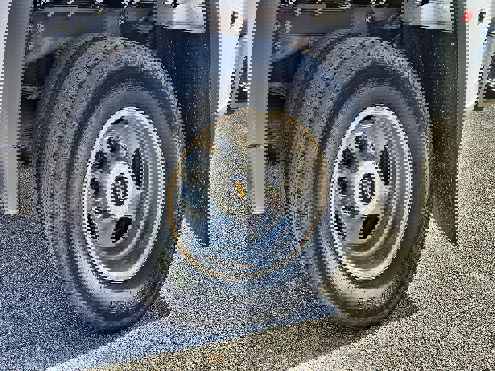 Used 2021 Chevrolet Silverado 3500 High Country w/ Technology Package image 11