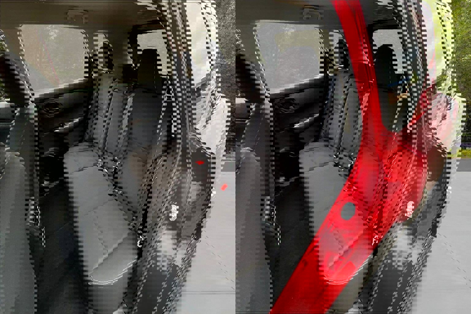 Used 2024 Nissan Rogue S image 24