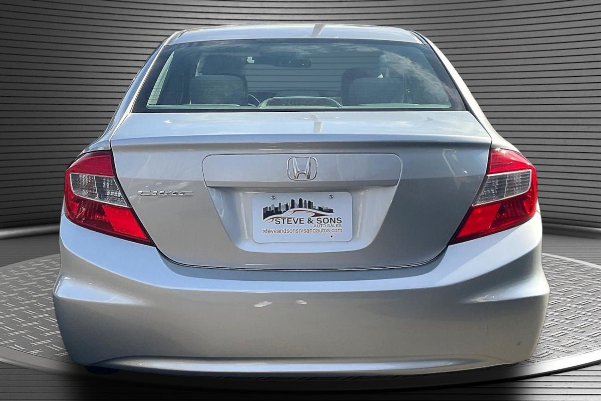 Used 2012 Honda Civic DX image 5