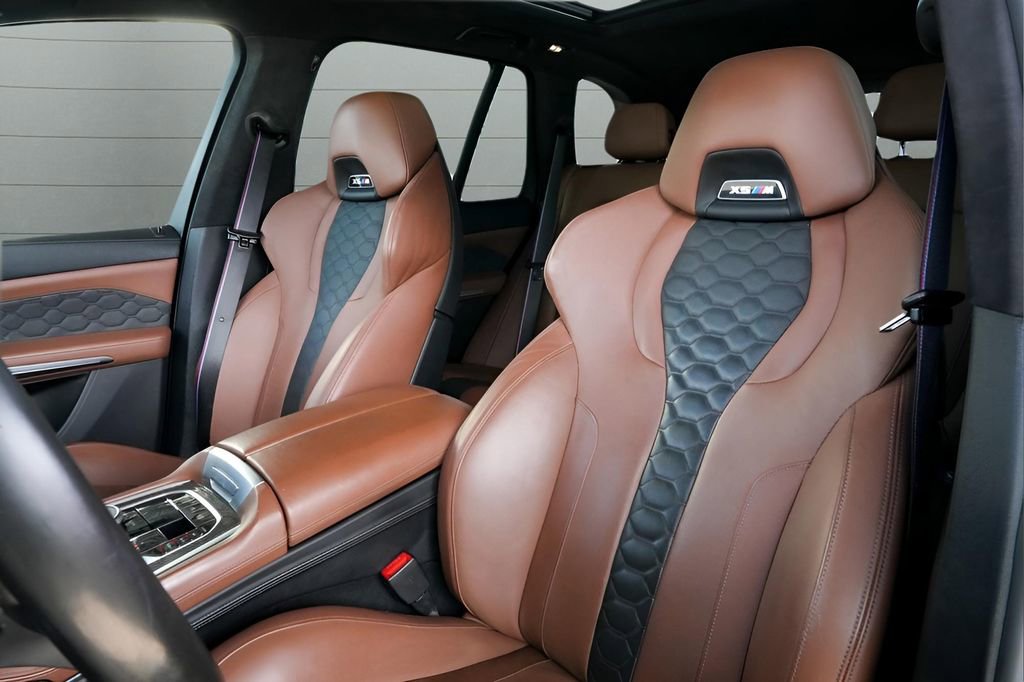 Used 2022 BMW X5 M w/ Competition Package 2 image 55