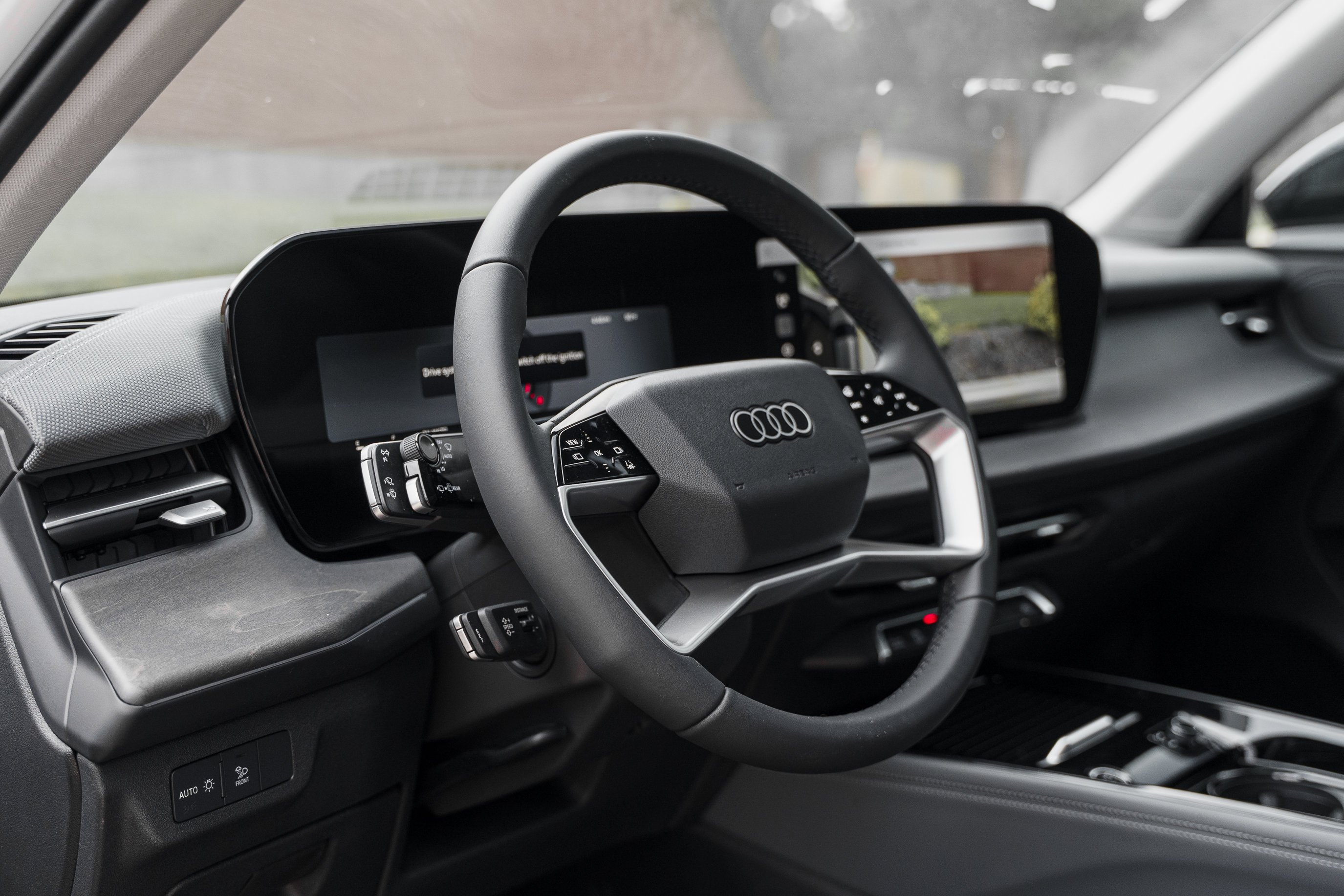 New 2026 Audi Q3 quattro 2.0T AWD/4WD image 9