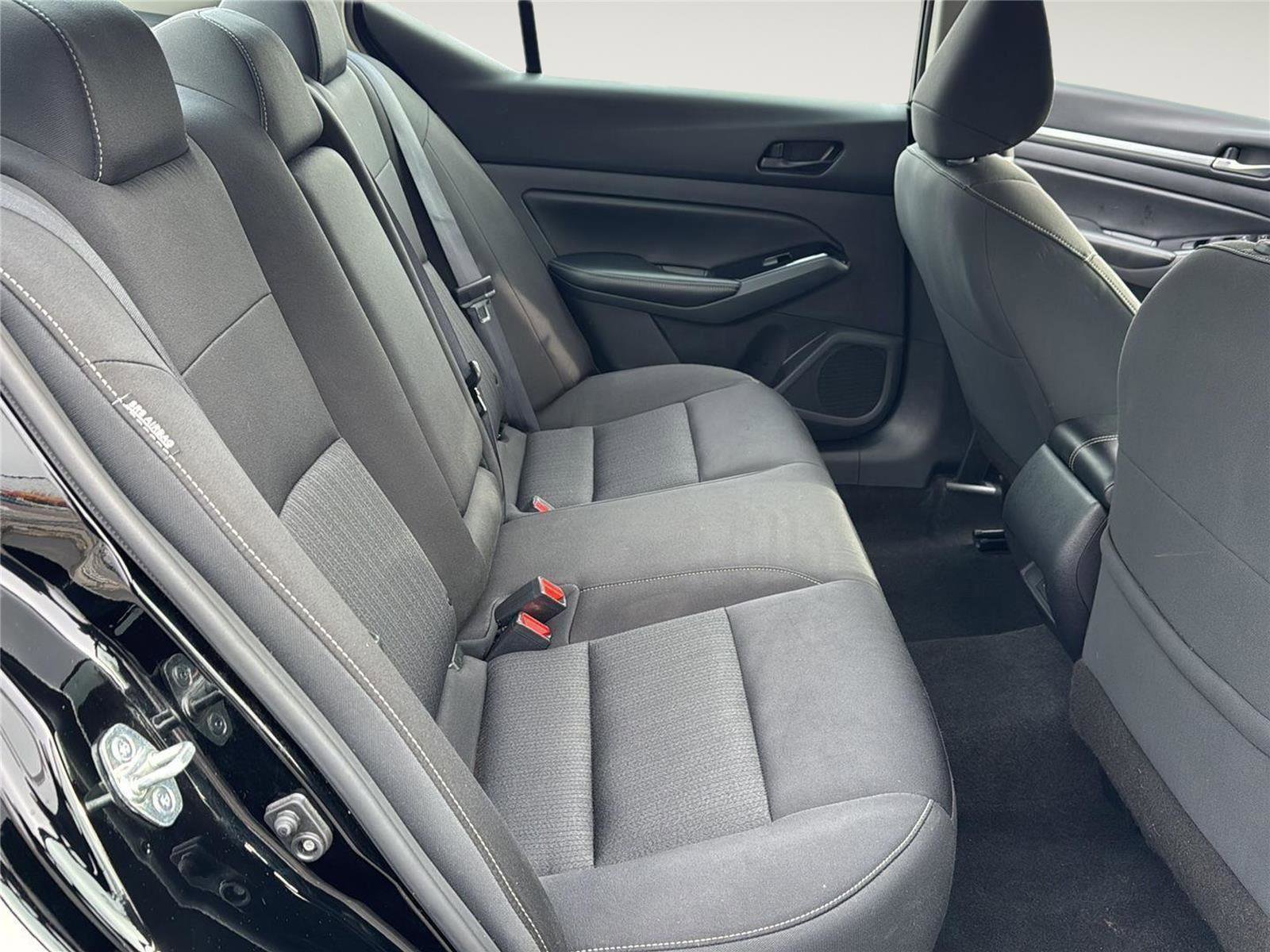 Used 2023 Nissan Altima 2.5 SV image 28