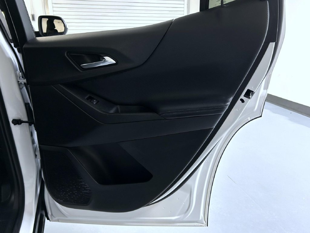 Certified 2026 Chevrolet Equinox LT AWD/4WD image 18