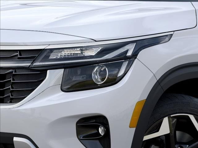 New 2026 Kia Seltos S FWD image 10