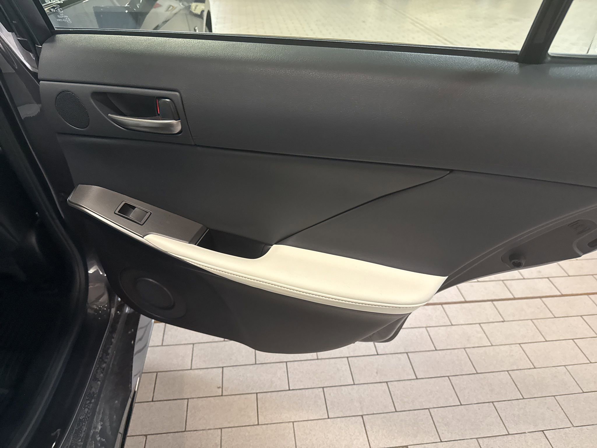 Used 2025 Lexus IS 350 F Sport image 14