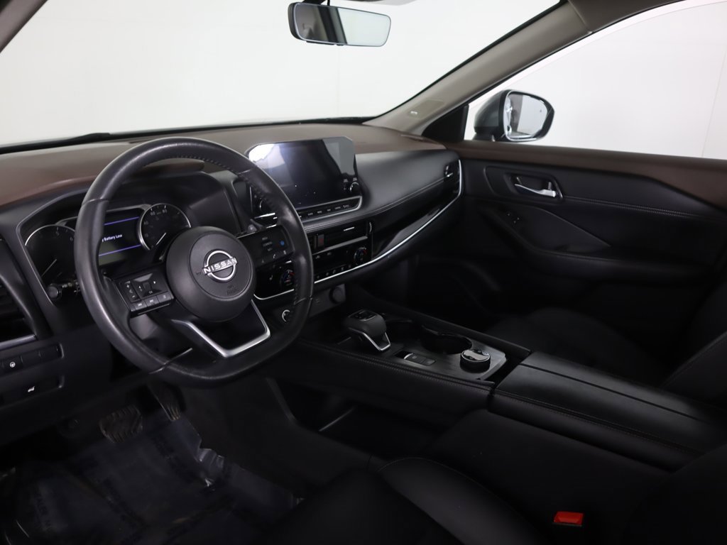 Used 2023 Nissan Rogue SL w/ SL Premium Package image 30