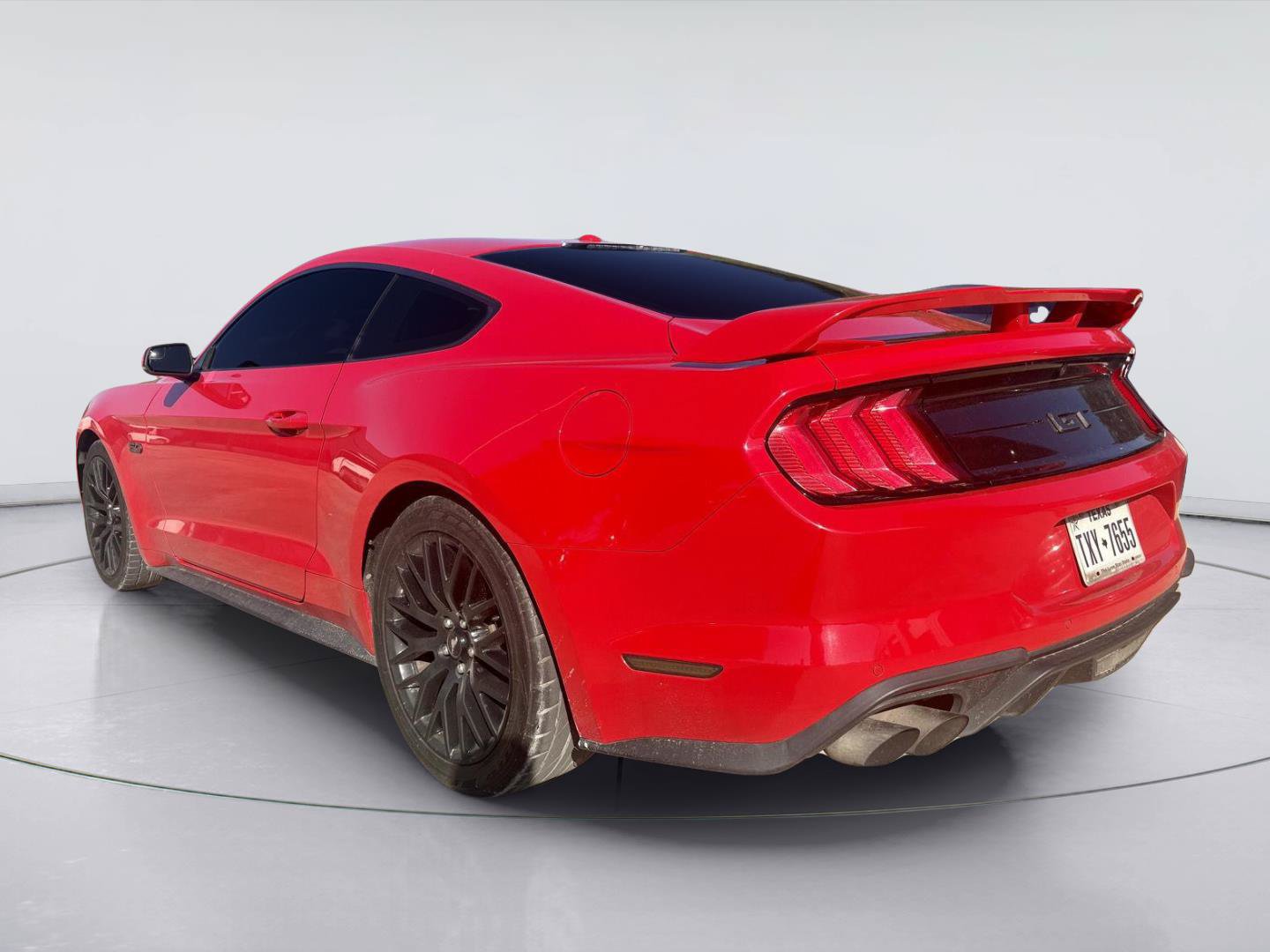 Used 2020 Ford Mustang GT Premium w/ GT Performance Package RWD image 3