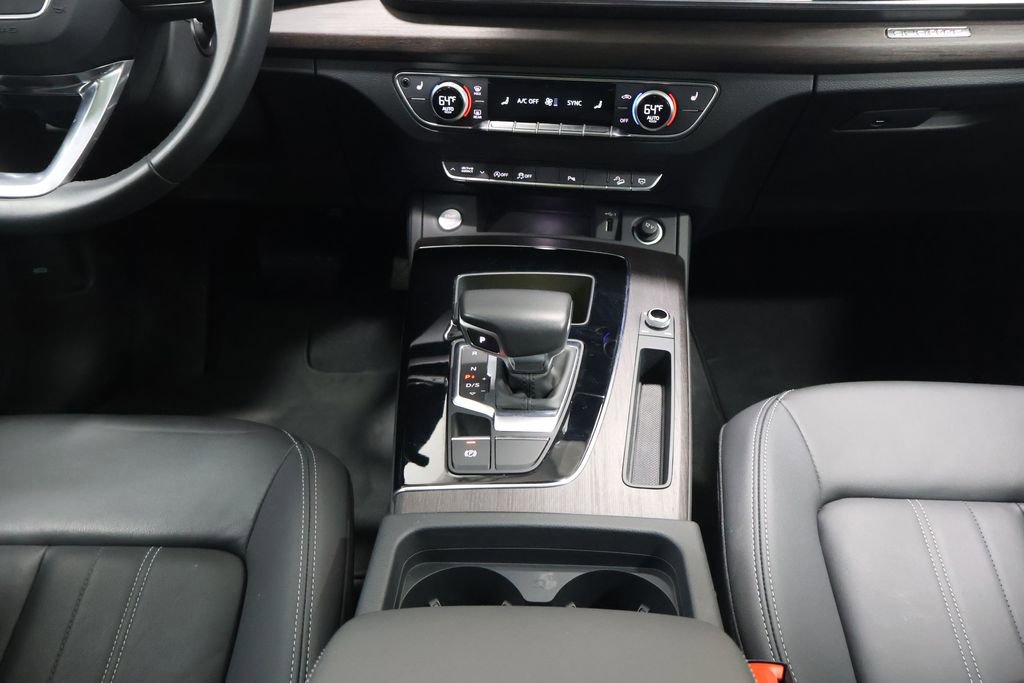 Used 2023 Audi Q5 2.0T Premium w/ Convenience Package image 20