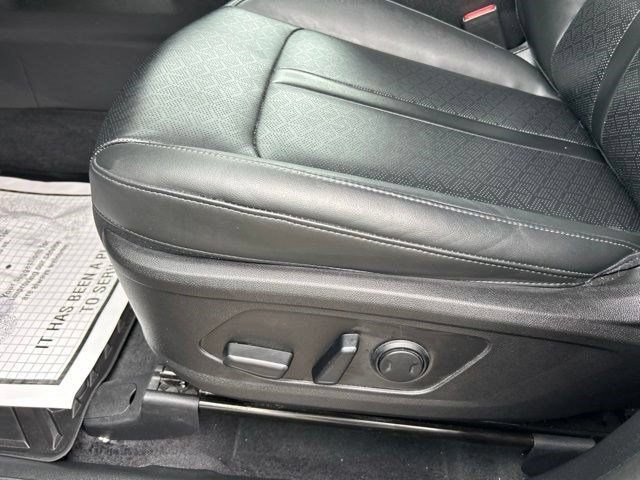 Used 2023 Kia Sorento SX AWD/4WD image 12