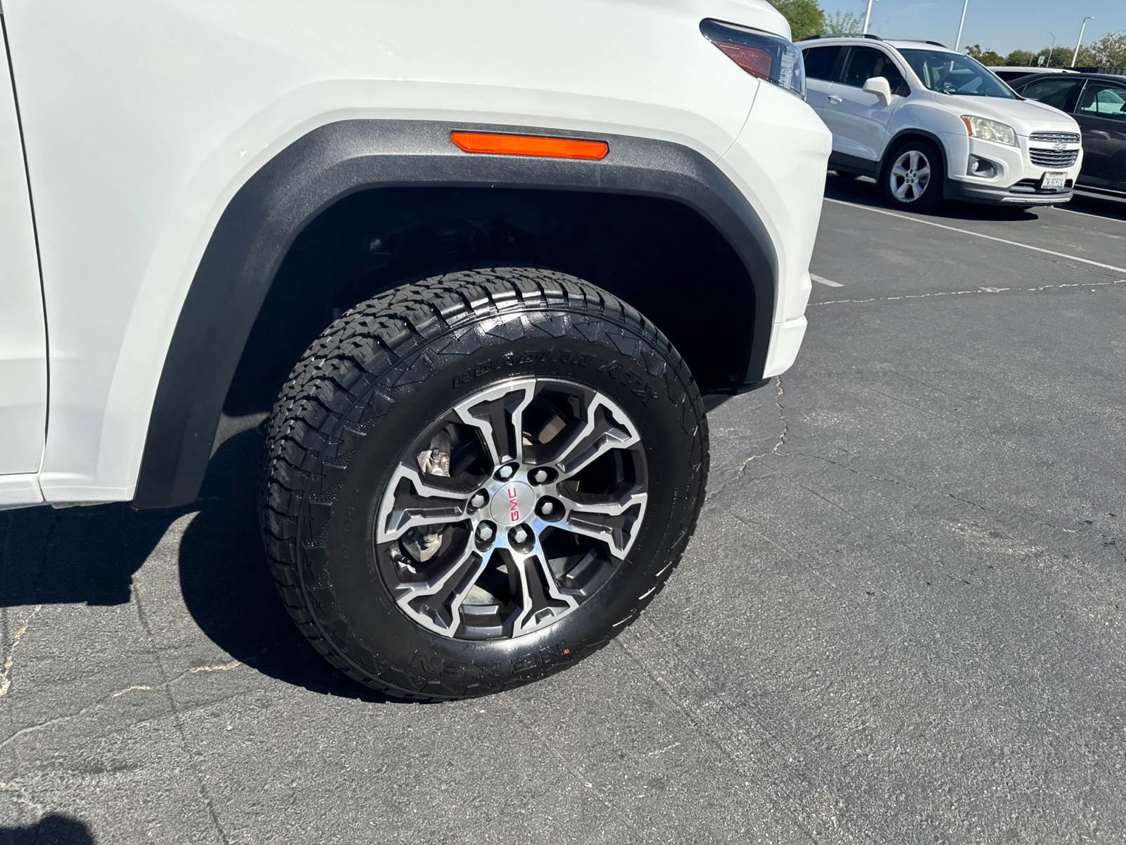 Used 2023 GMC Canyon AT4 AWD/4WD image 21