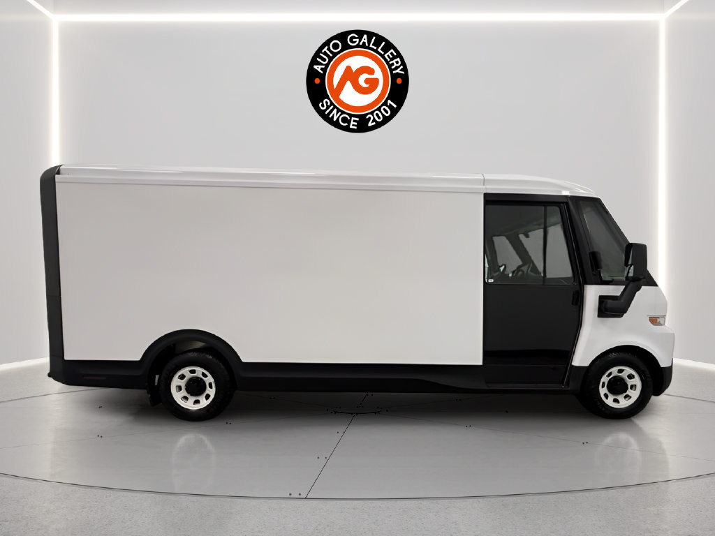Used 2024 Chevrolet Brightdrop 600 w/ Commercial Equipment Package AWD/4WD image 2
