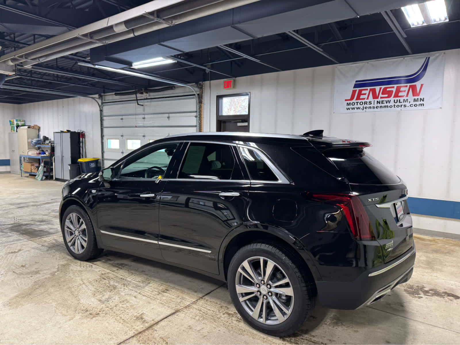 Used 2024 Cadillac XT5 Premium Luxury w/ Platinum Package image 6