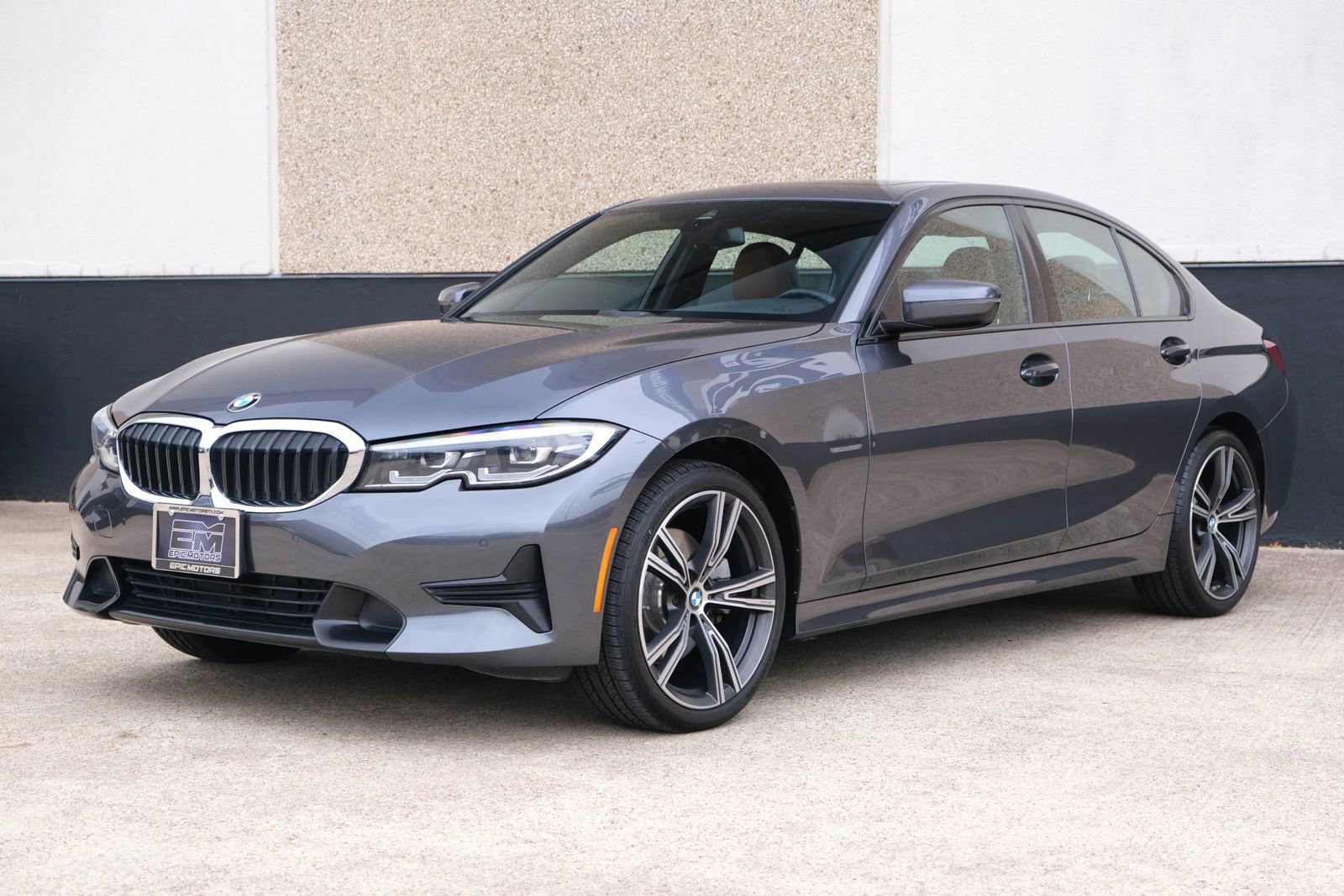 Used 2022 BMW 330i xDrive Sedan w/ Driving Assistance Package image 5