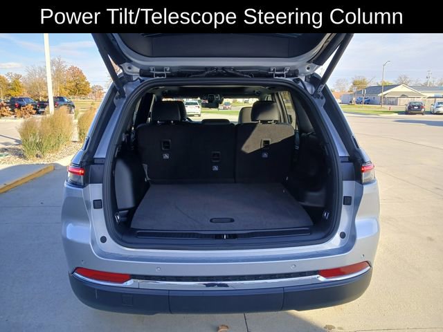 New 2025 Jeep Grand Cherokee Limited image 19