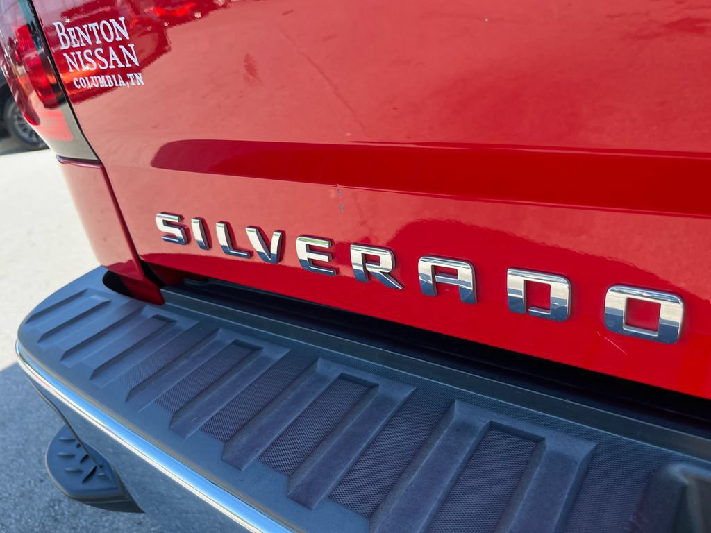 Used 2018 Chevrolet Silverado 1500 LT w/ All Star Edition RWD image 40