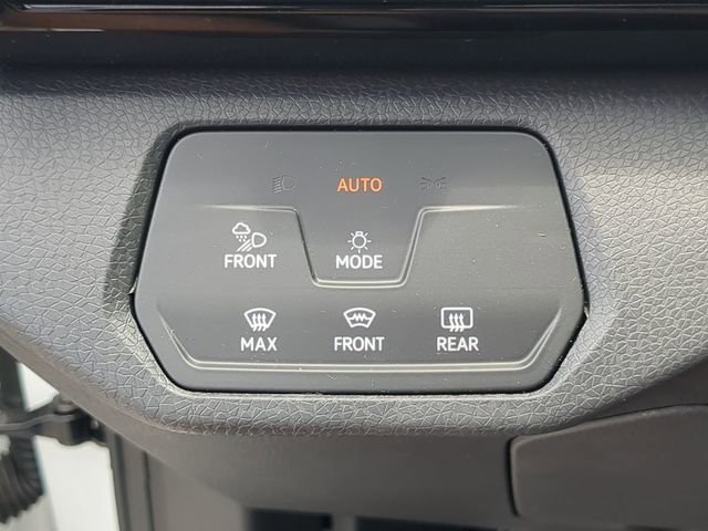 Used 2023 Volkswagen ID.4 Pro S AWD/4WD image 29