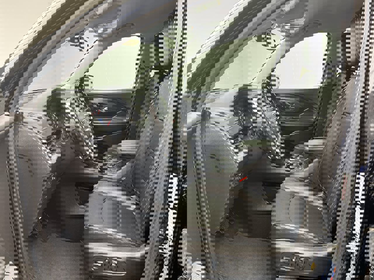 Certified 2024 GMC Terrain SLT video 3