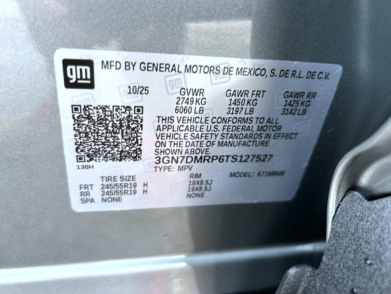 New 2026 Chevrolet Equinox EV LT image 25