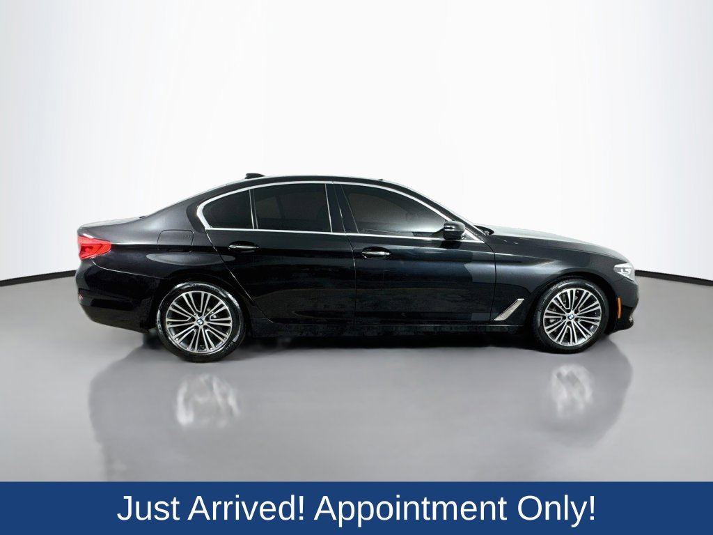 Used 2017 BMW 530i xDrive AWD/4WD image 9