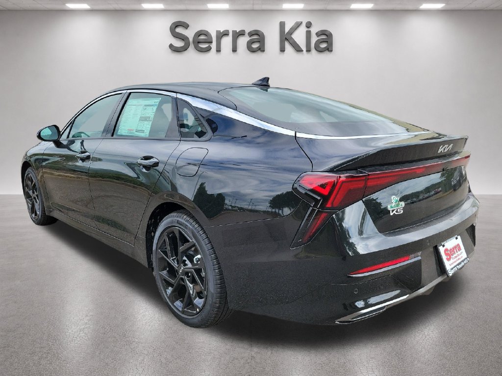 New 2027 Kia K5 GT-Line FWD image 3