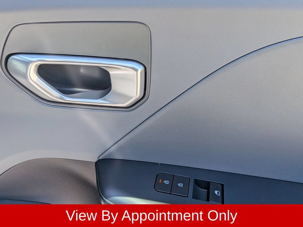Used 2025 Kia K4 FWD image 32