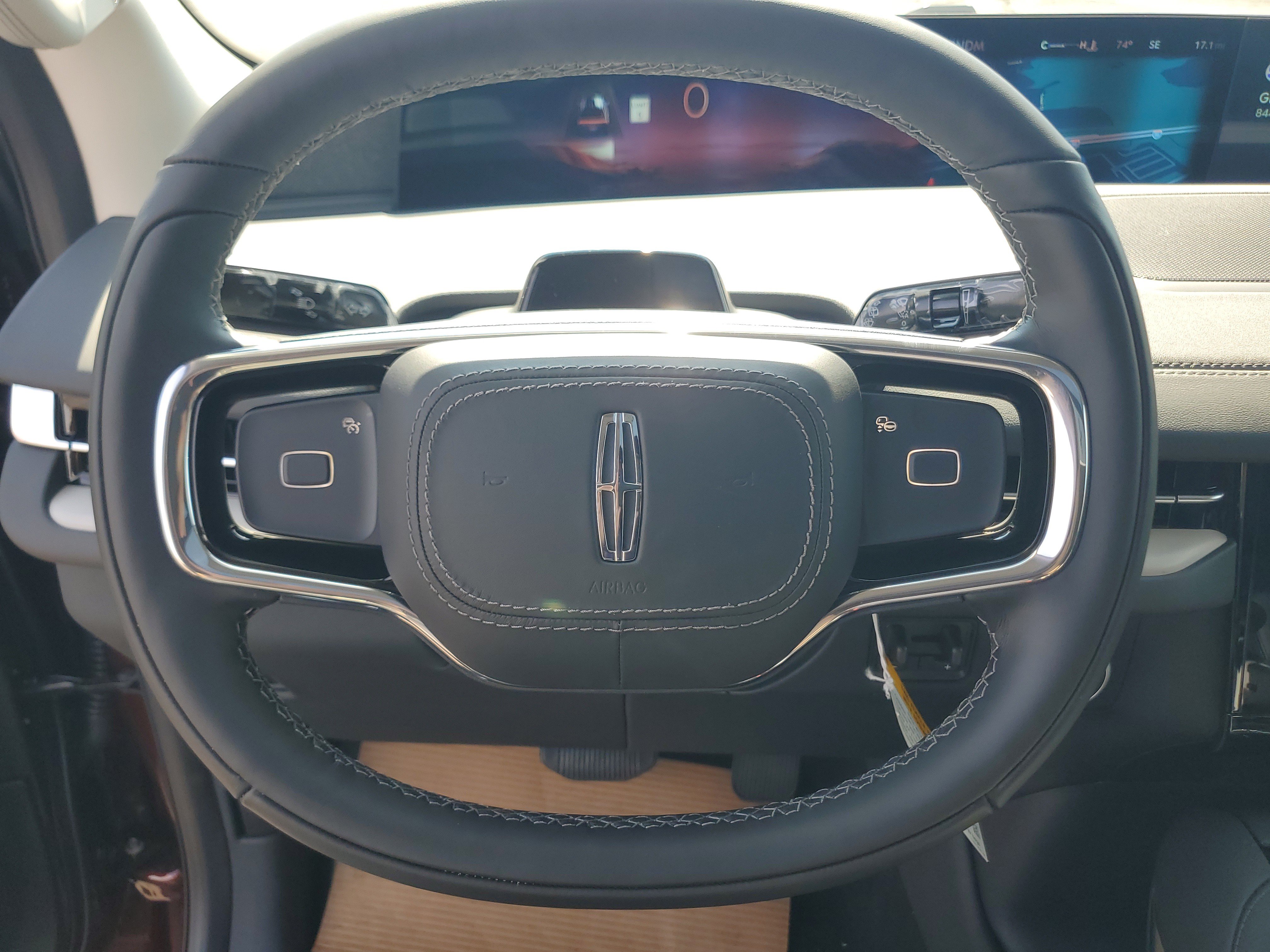 New 2027 Lincoln Navigator Reserve AWD/4WD image 16
