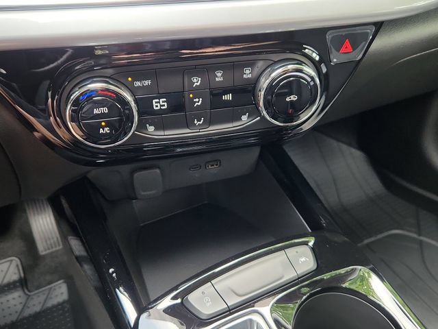 New 2026 Chevrolet Trax LT w/ Driver Confidence Package FWD image 28