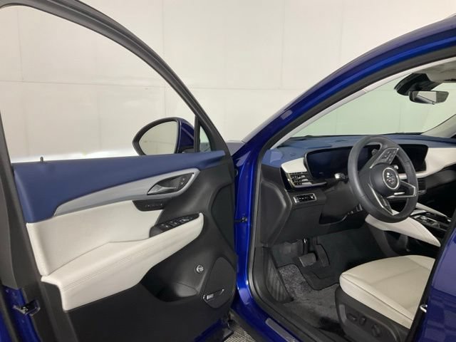 Used 2024 Buick Envision Avenir AWD/4WD image 27