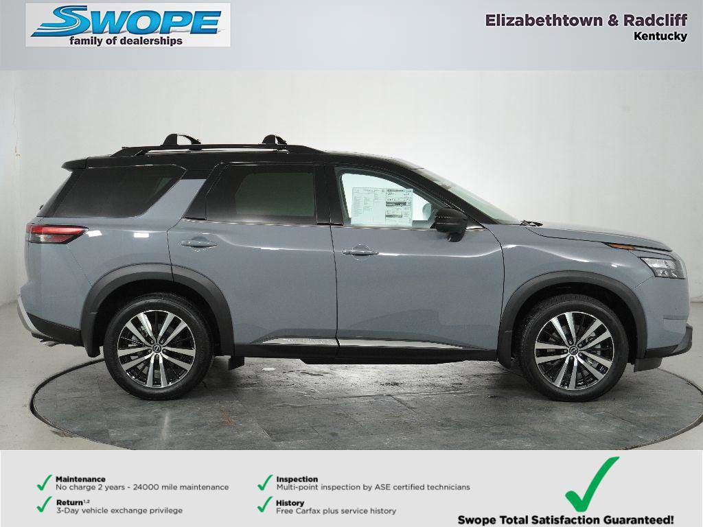 New 2025 Nissan Pathfinder Platinum image 3
