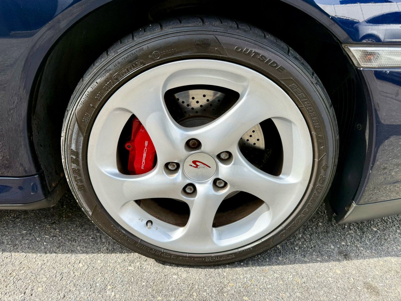 Used 2004 Porsche 911 Carrera 4S image 13