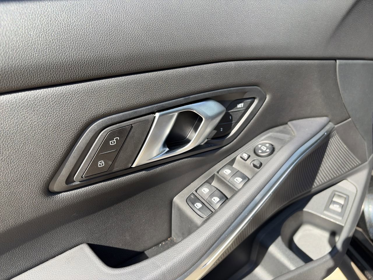 Certified 2025 BMW 330i Sedan RWD image 19