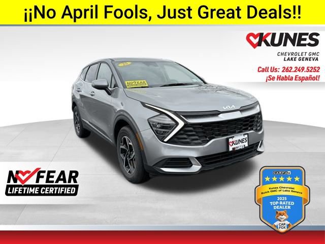 Used 2025 Kia Sportage LX AWD/4WD image 1