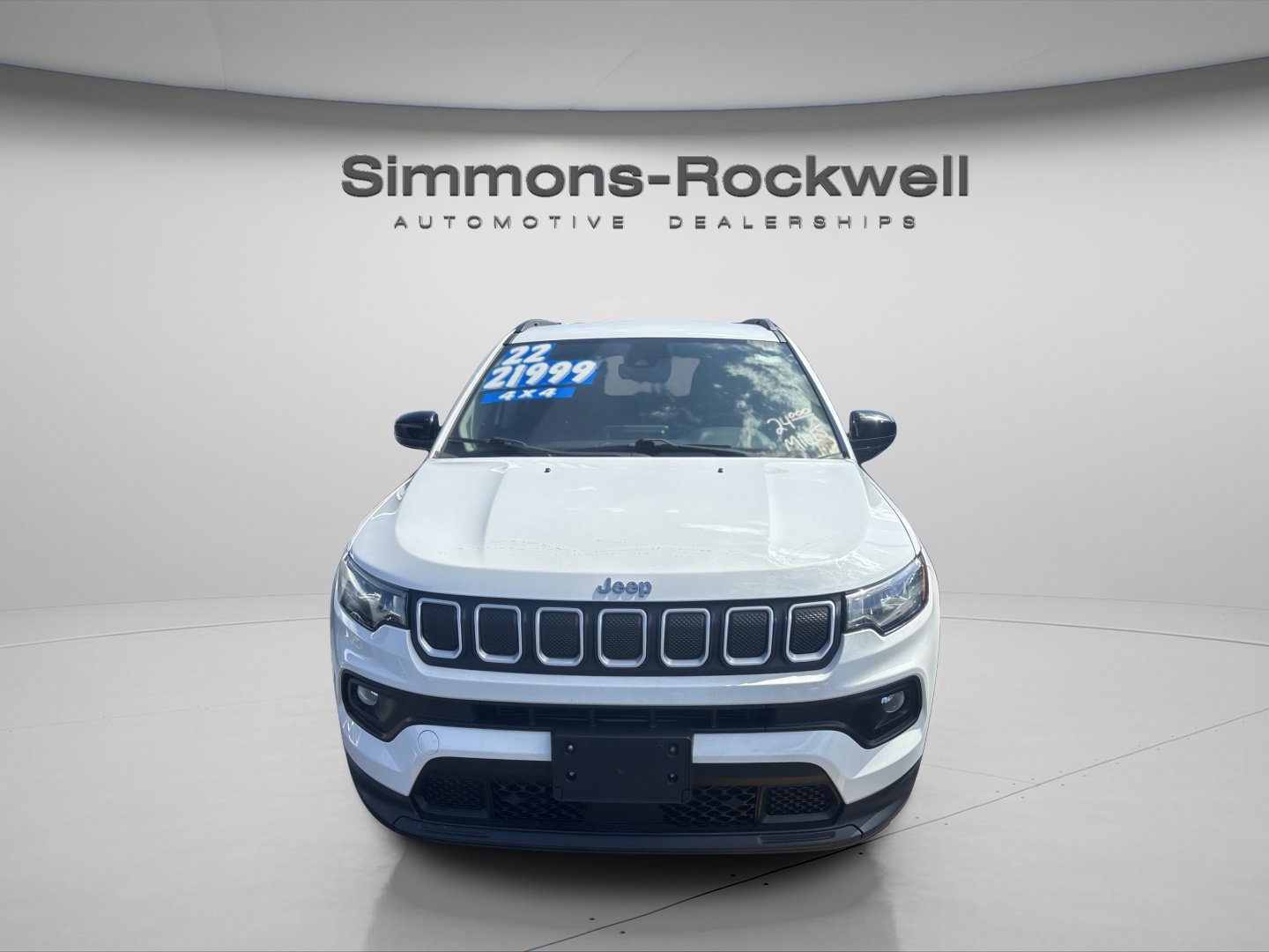 Used 2022 Jeep Compass Latitude w/ Convenience Group image 3