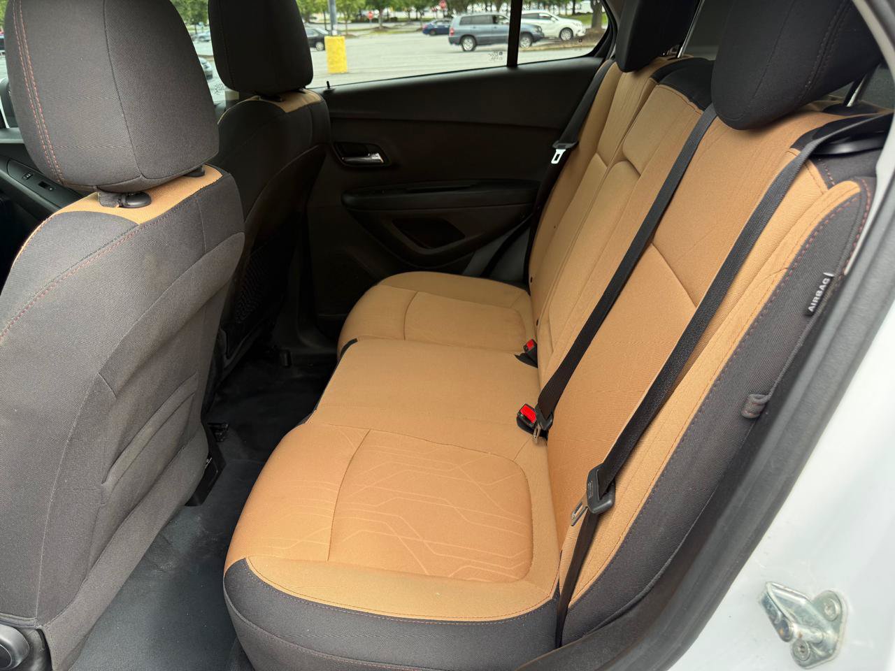 Used 2019 Chevrolet Trax LT FWD image 12