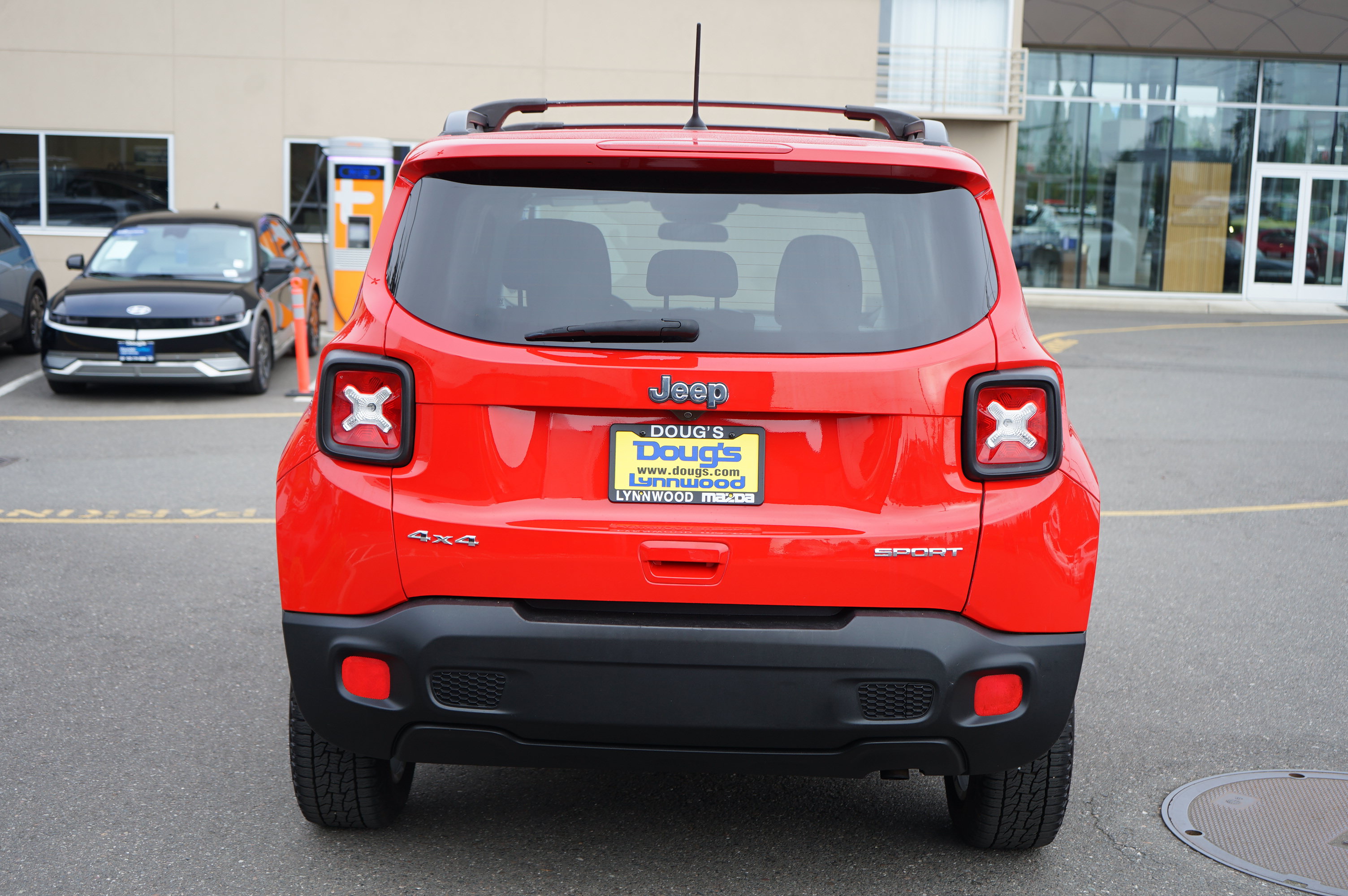 Used 2018 Jeep Renegade Sport w/ Power & Air Group AWD/4WD image 4