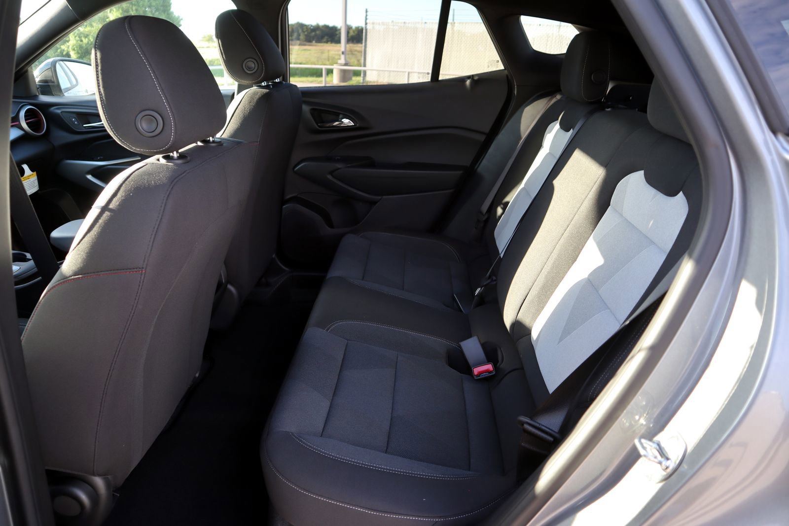 New 2025 Chevrolet Trax RS image 7