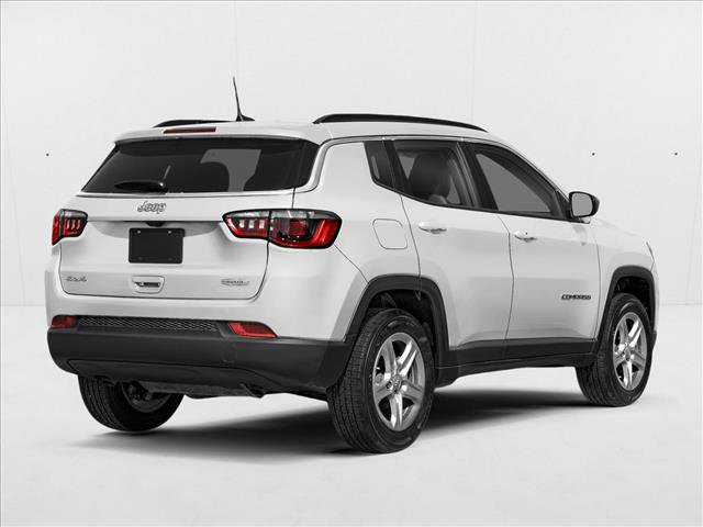 New 2026 Jeep Compass Latitude AWD/4WD image 2