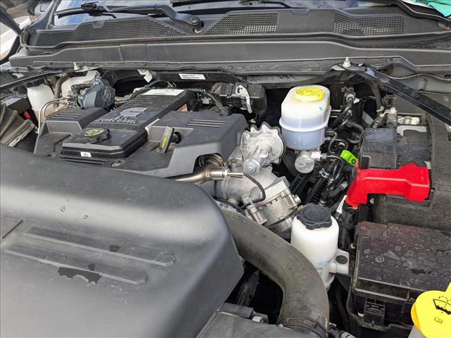 Used 2024 RAM 2500 Laramie w/ Night Edition image 24