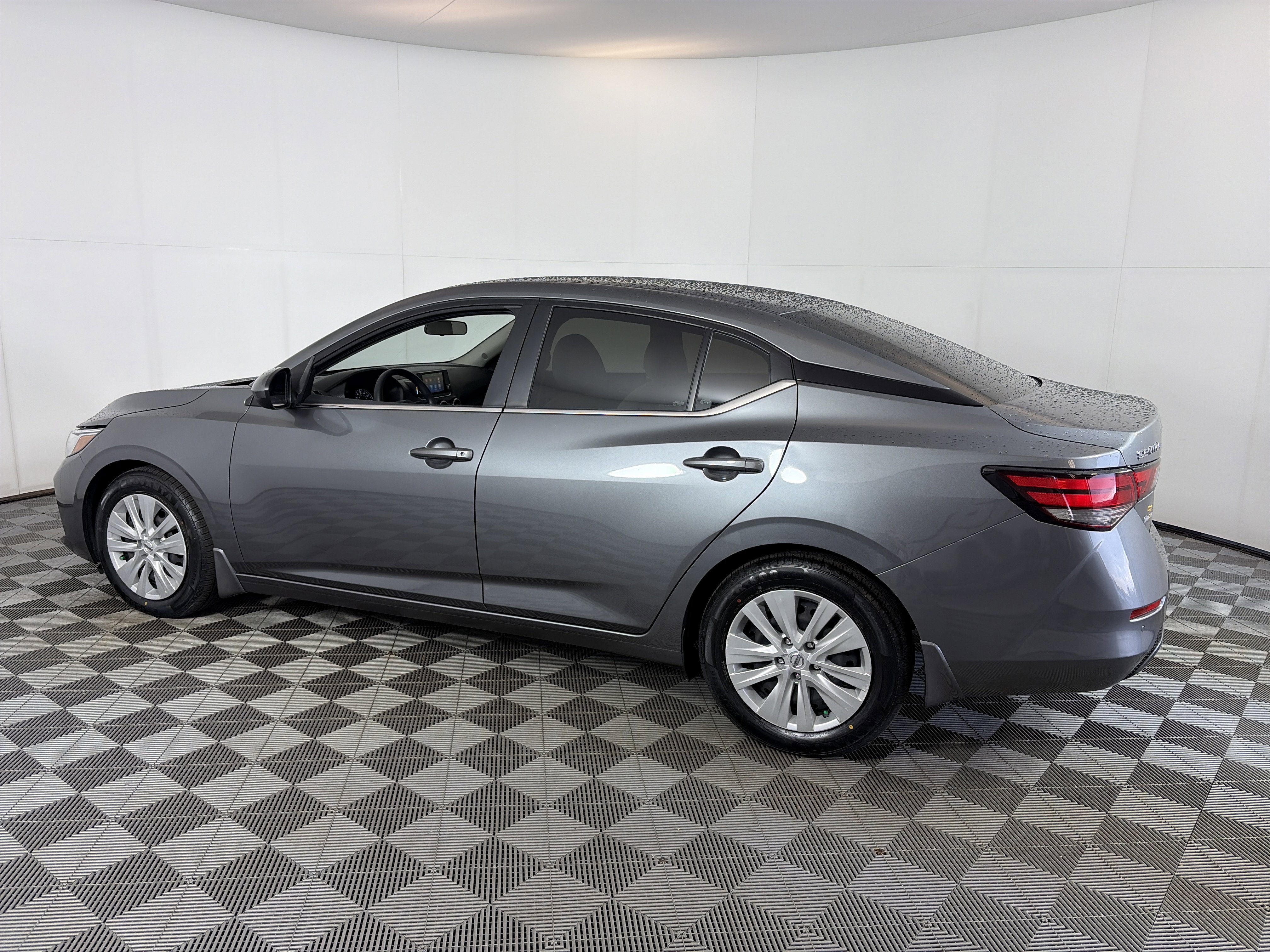 Used 2021 Nissan Sentra S FWD image 8
