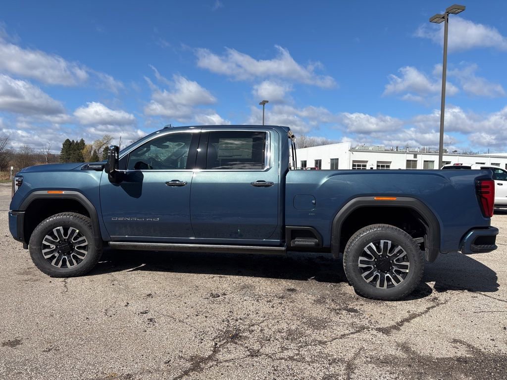 New 2026 GMC Sierra 2500 Denali Ultimate w/ Max Trailering Package image 5
