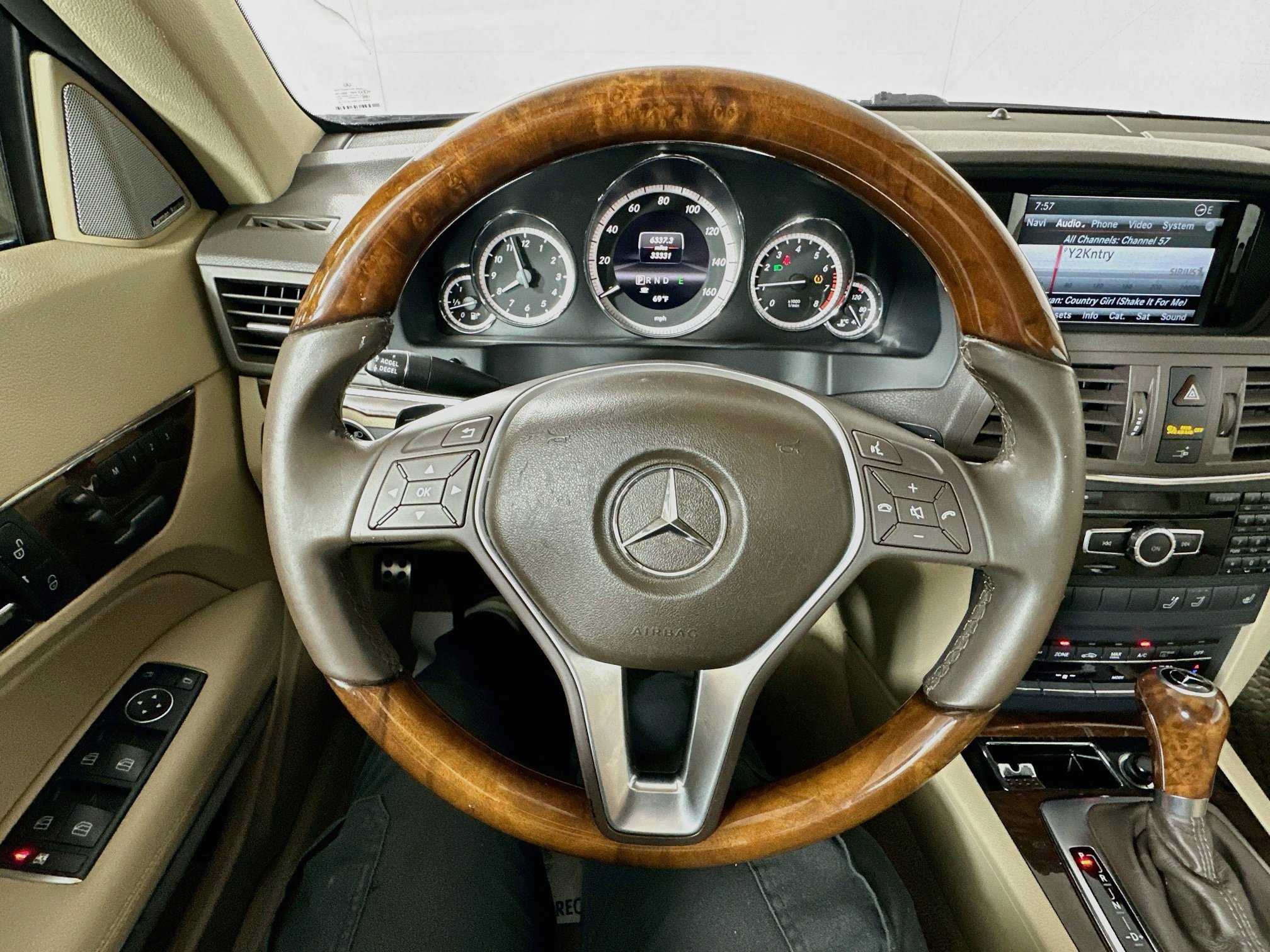 Used 2013 Mercedes-Benz E 350 Cabriolet image 11