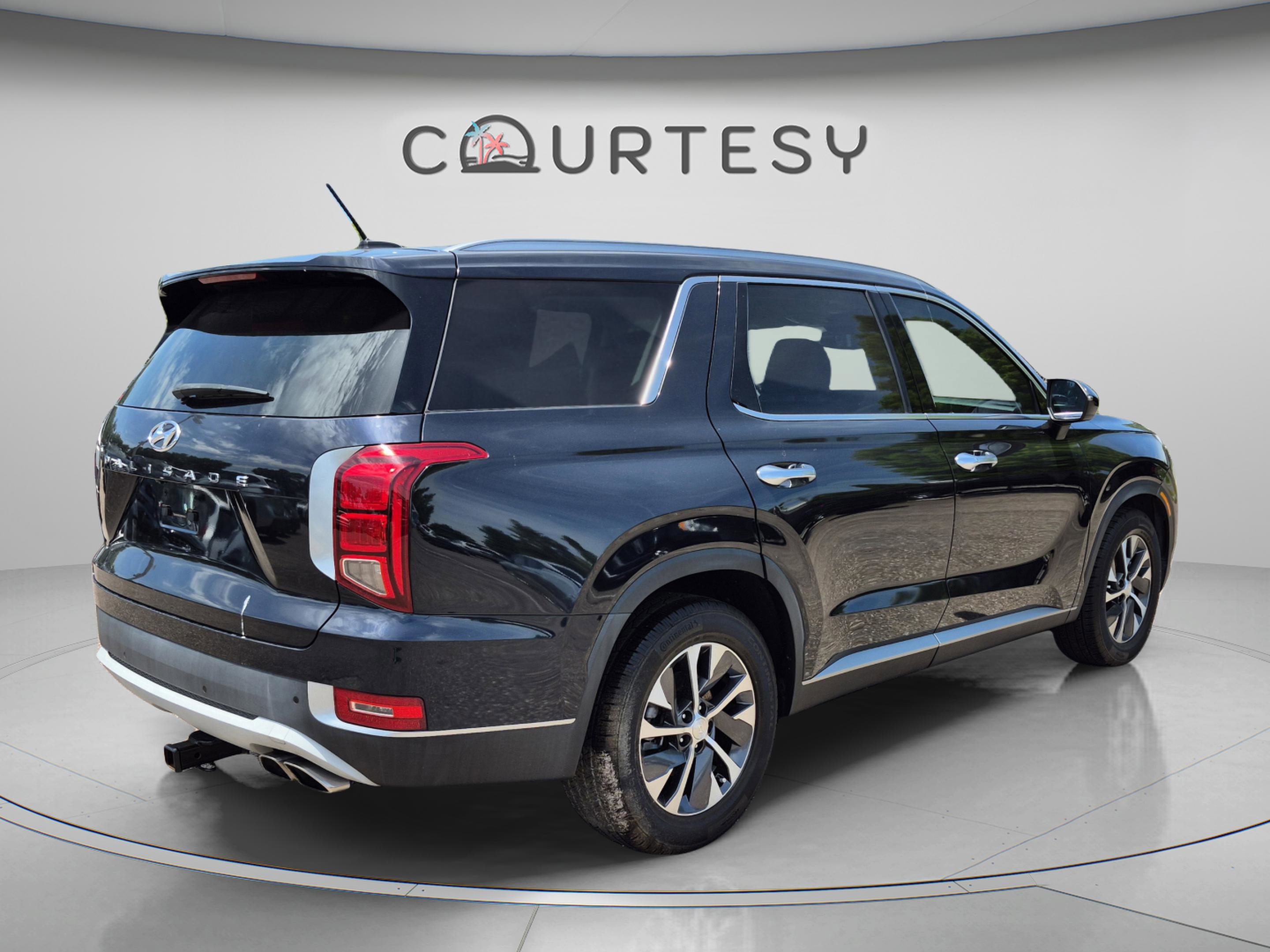 Used 2021 Hyundai Palisade SEL FWD image 5