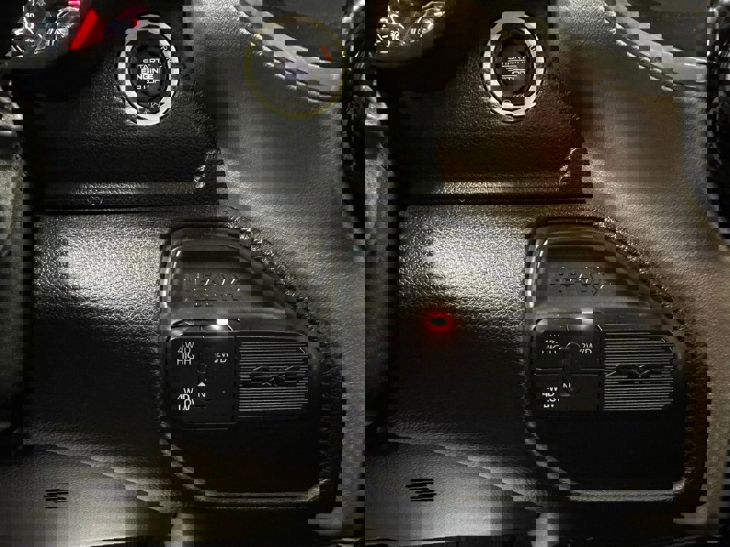 Used 2024 RAM 2500 Laramie image 24