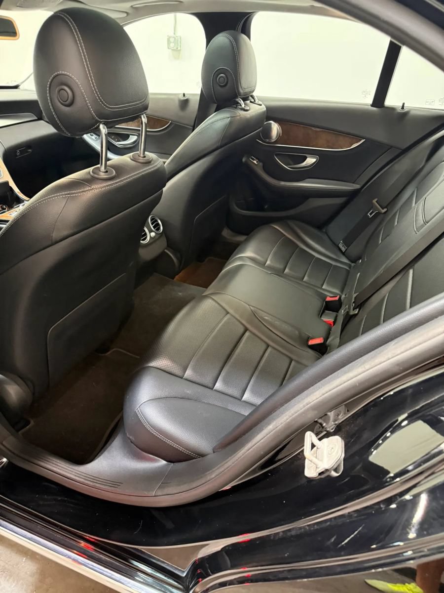 Used 2015 Mercedes-Benz C 300 4MATIC Sedan w/ Multimedia Package image 9